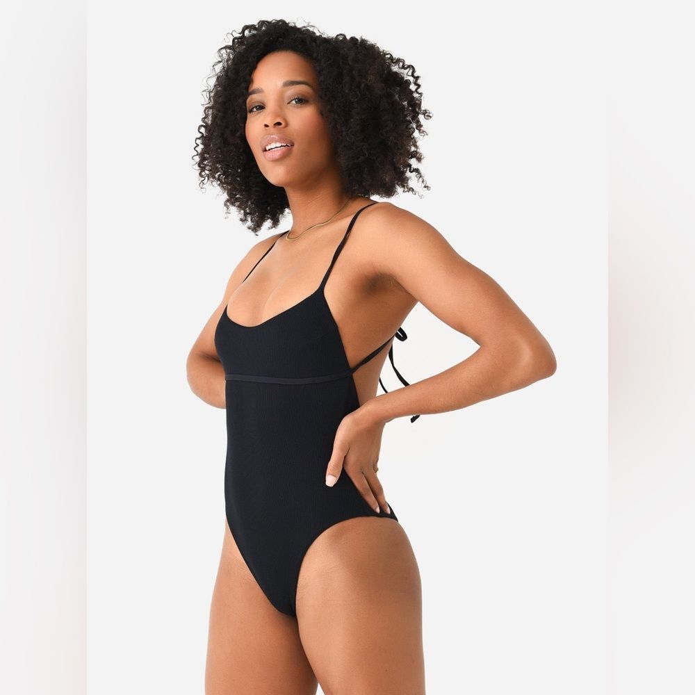 L*Space Ribbed Bree One Piece Swimsuit Black Size Small Beachy Resortwear Swim